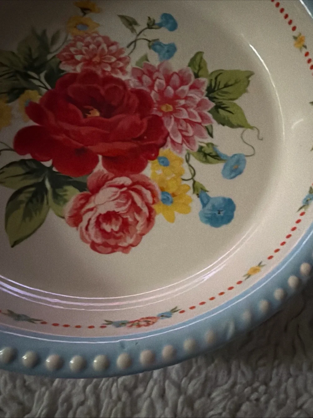 The Pioneer Woman pie plate 9.5” floral Ceramic in Cream and Light Blue